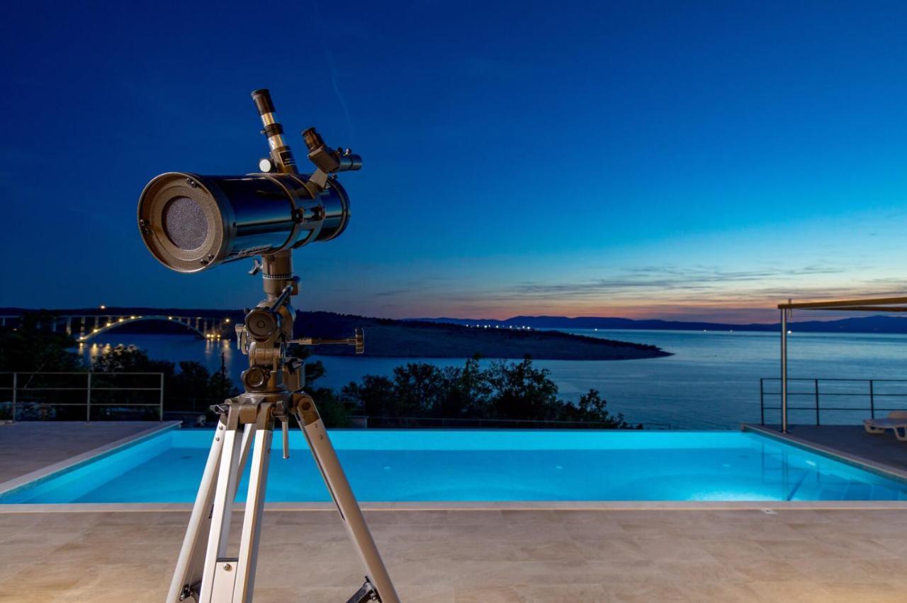 Luxury Villa Ostro With Pool & Krk Bridge View クラリェヴィツァ エクステリア 写真
