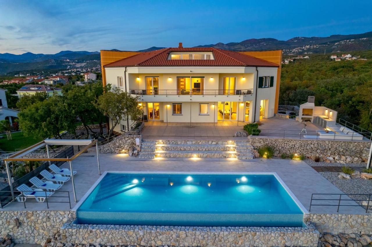 Luxury Villa Ostro With Pool & Krk Bridge View クラリェヴィツァ エクステリア 写真