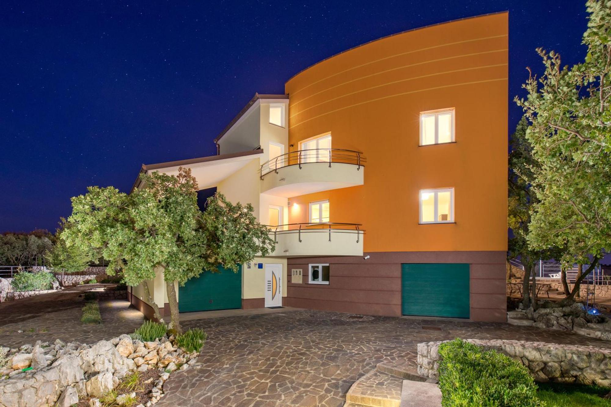 Luxury Villa Ostro With Pool & Krk Bridge View クラリェヴィツァ エクステリア 写真
