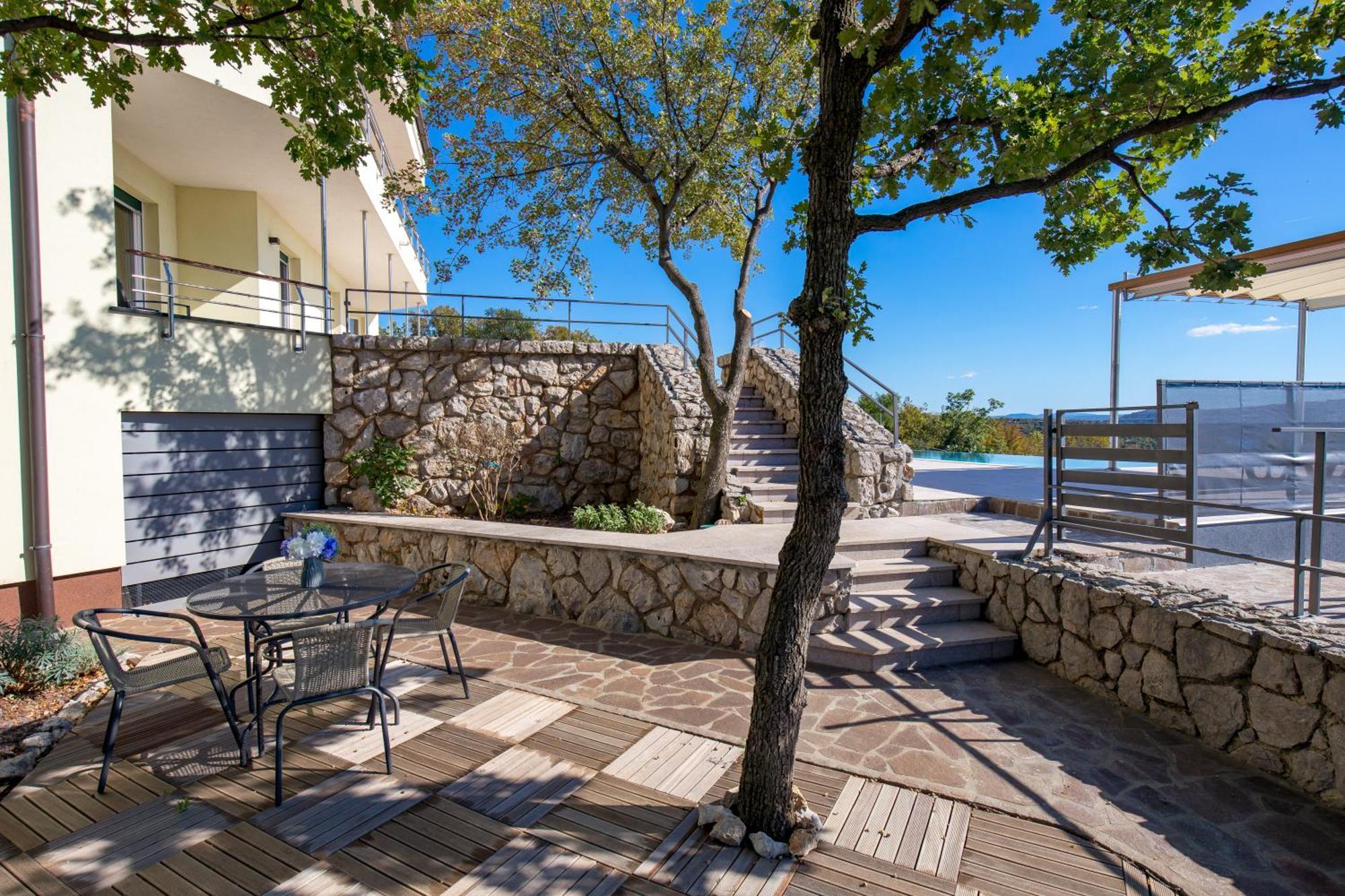 Luxury Villa Ostro With Pool & Krk Bridge View クラリェヴィツァ エクステリア 写真