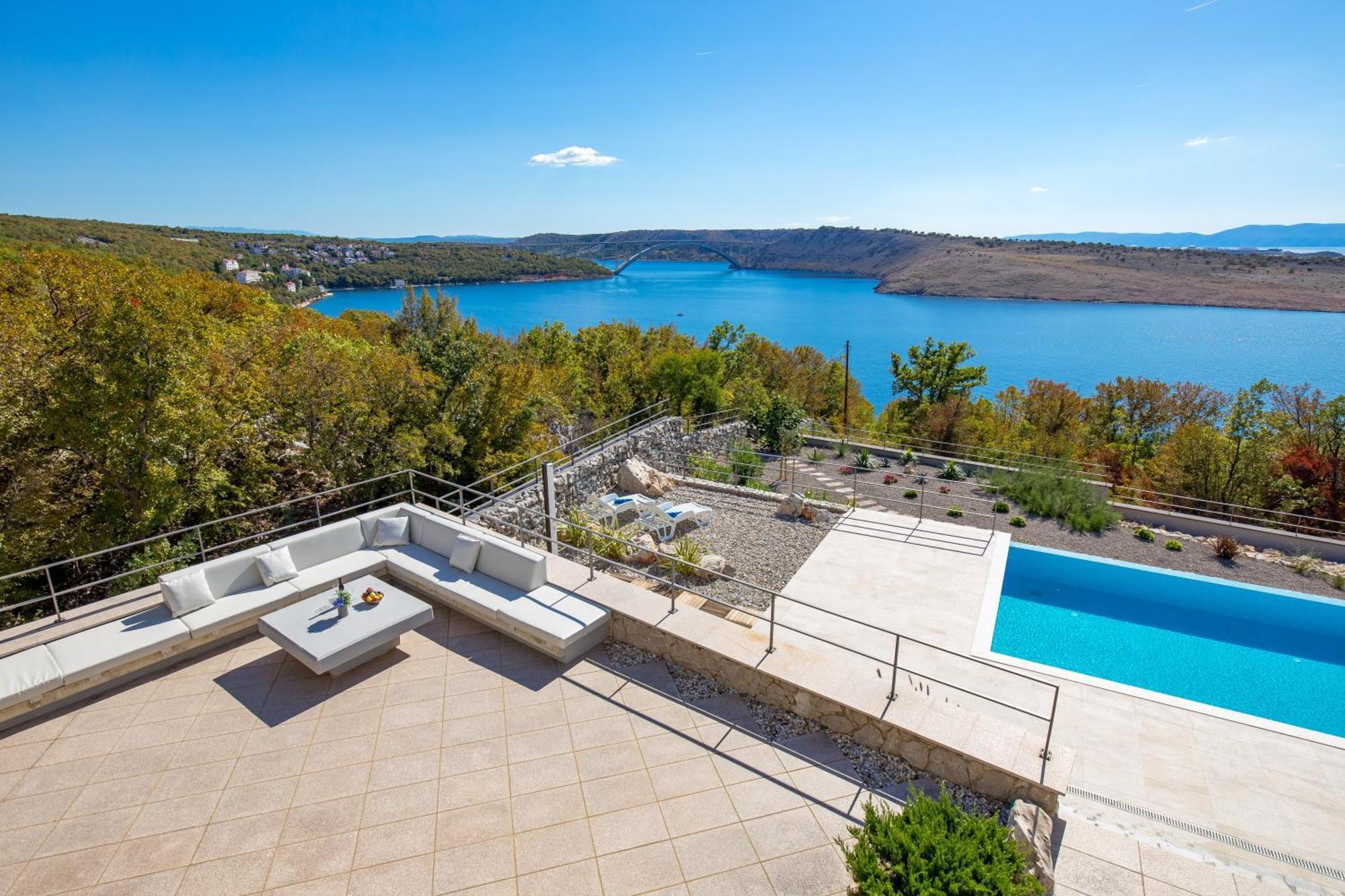 Luxury Villa Ostro With Pool & Krk Bridge View クラリェヴィツァ エクステリア 写真