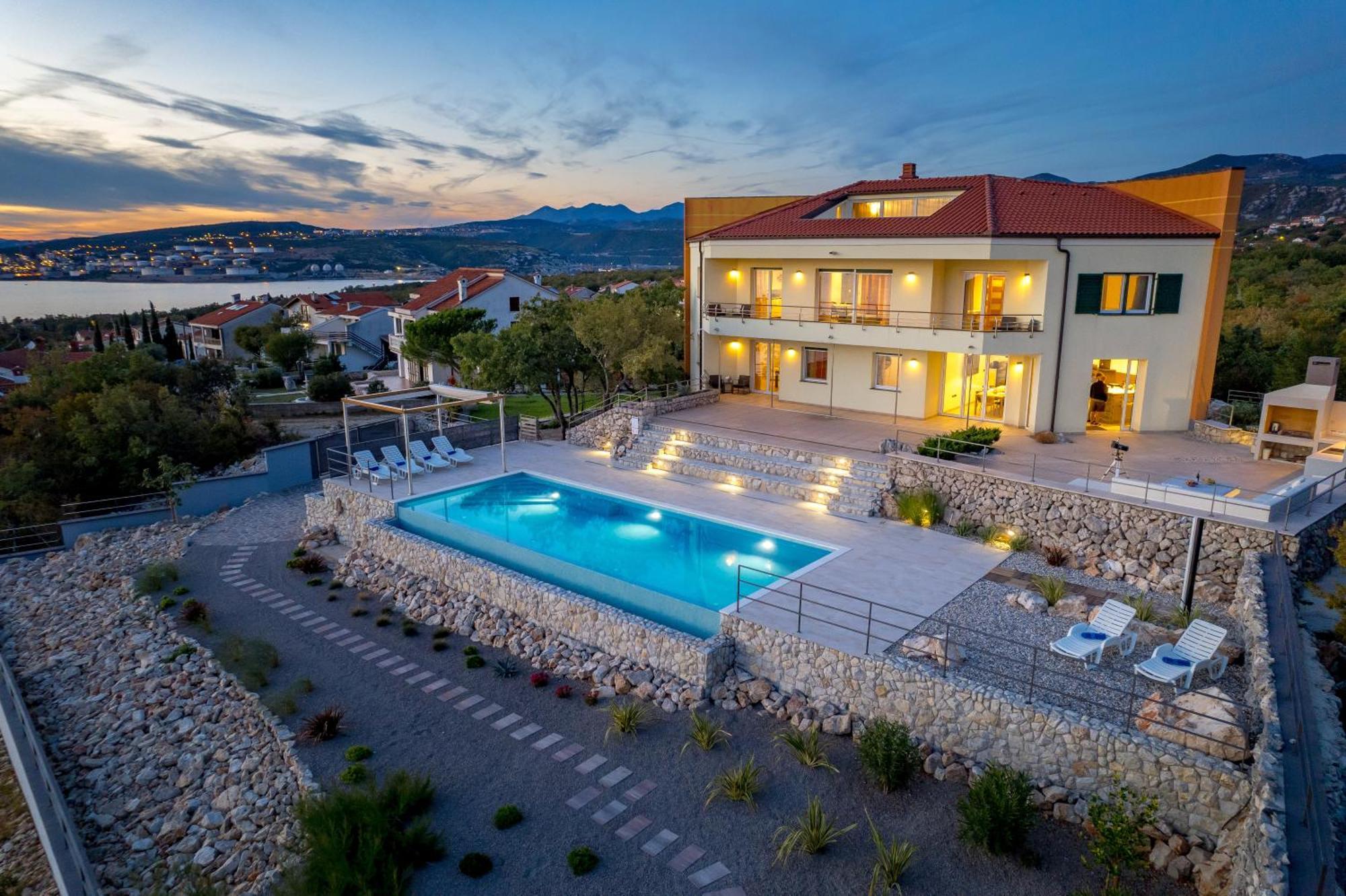 Luxury Villa Ostro With Pool & Krk Bridge View クラリェヴィツァ エクステリア 写真